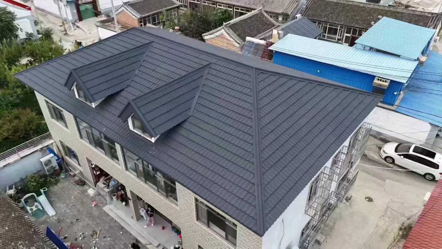 新农村自建房屋顶颜色怎么选?解析彩石金属瓦热门搭配
